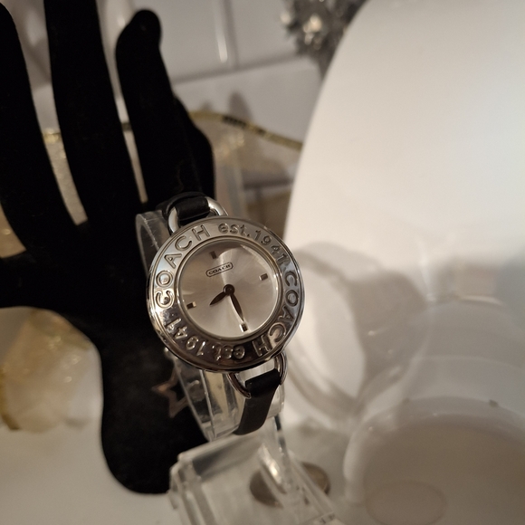 Coach Silver Women's Watch - Picture 2 of 9
